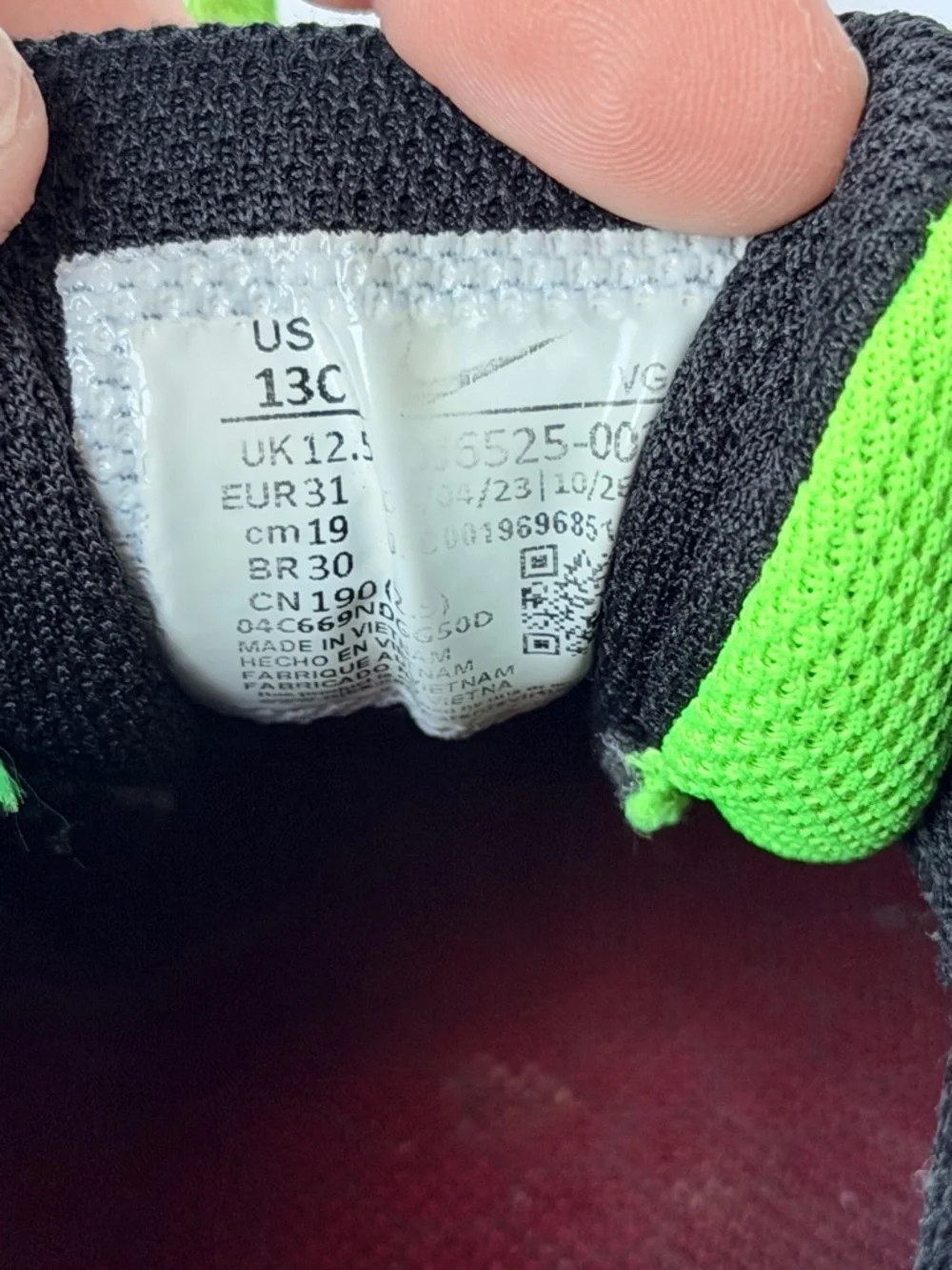 Nike Kids Sneakers in Yellow, Black and Neon Green